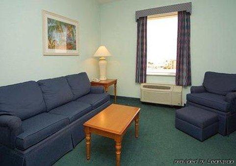 Cocoa Beach Suites Hotel Δωμάτιο φωτογραφία